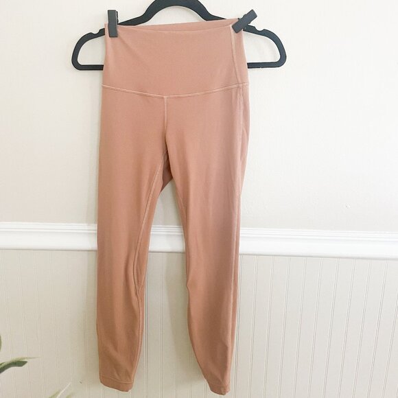 Lululemon Fast & Free High Rise Tight 25" Inseam Size 4 - Picture 2 of 11